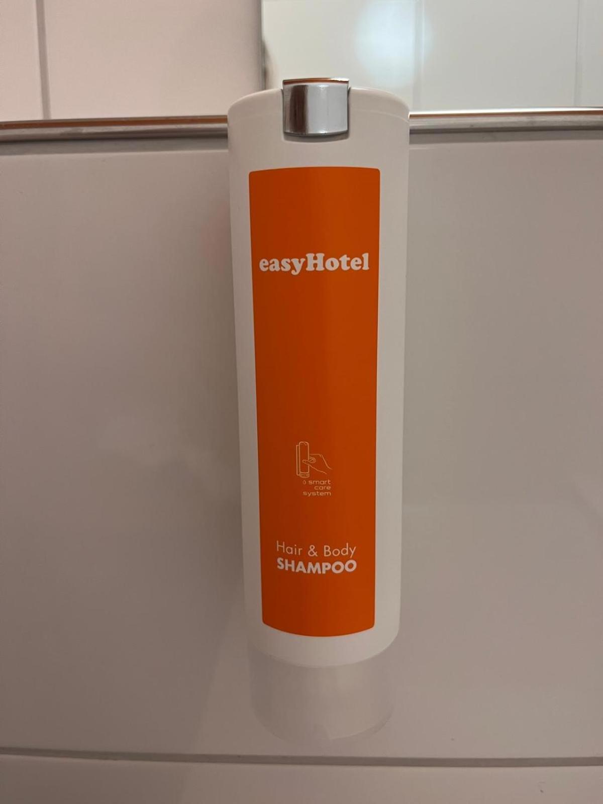 Easyhotel Main Station Hotel Zurigo